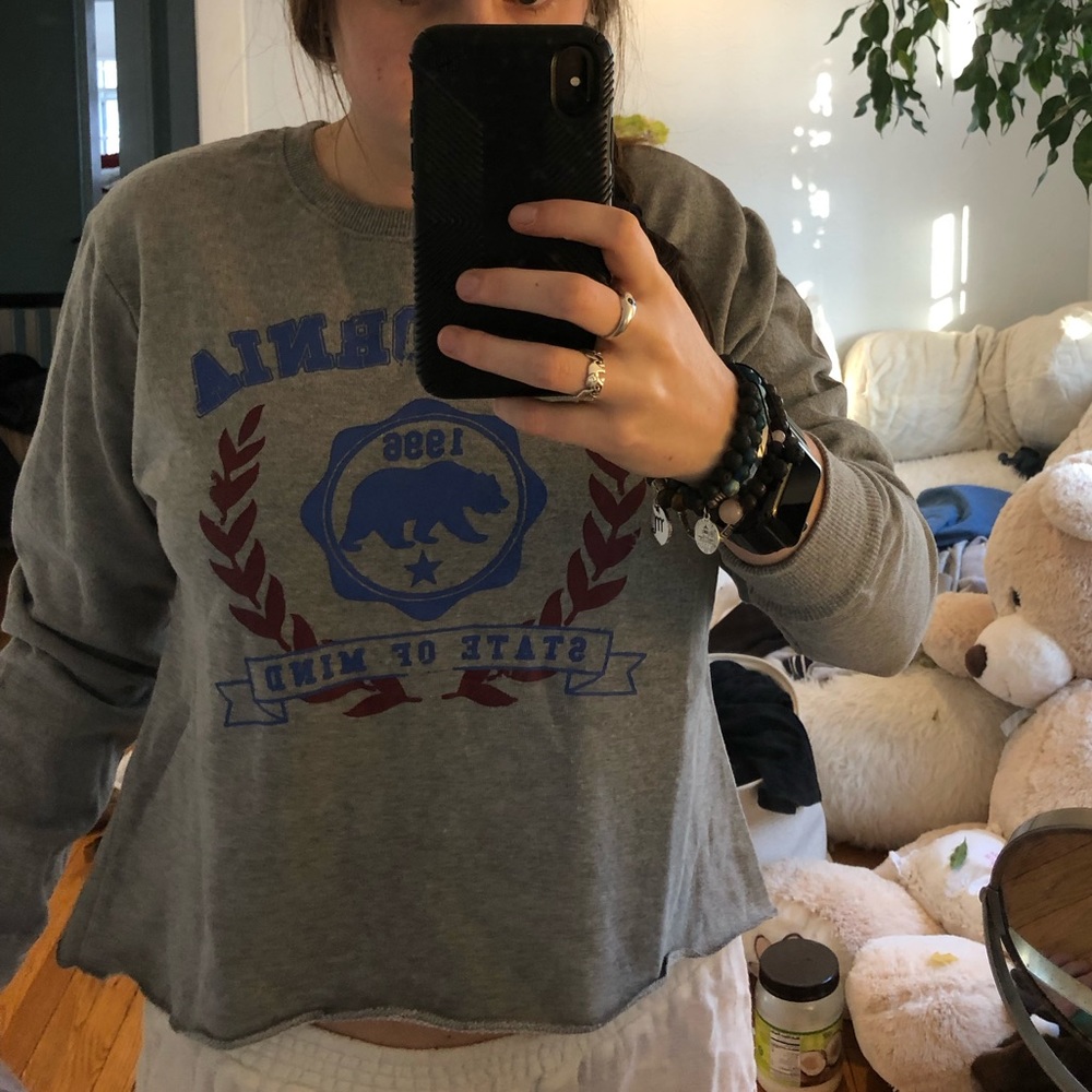 California logo cropped sweater NEW WITH TAG